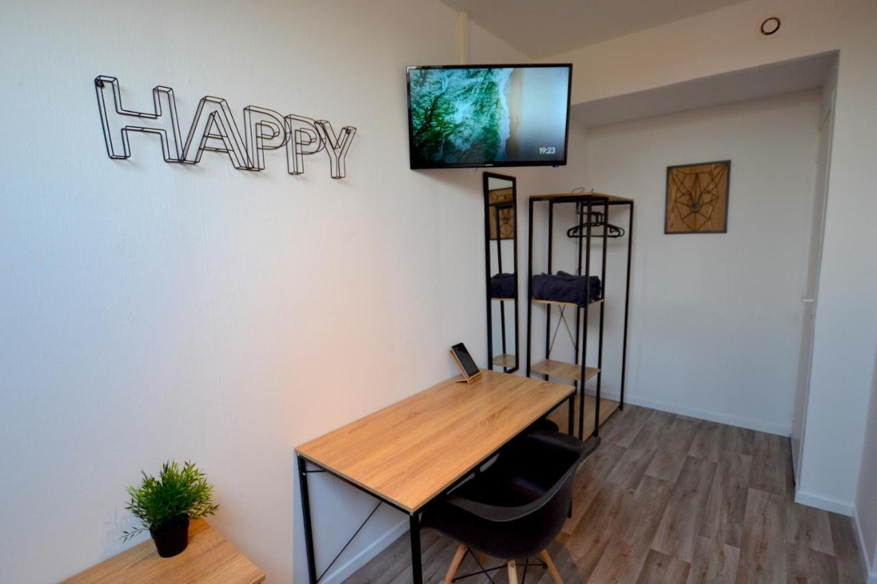 Capstay Famars & Netflix Exterior foto